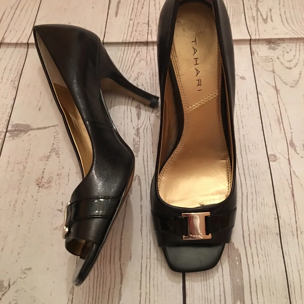 Tahari Robbie Open Toe Black Pumps Size 7 1/2 M - Picture 3 of 8